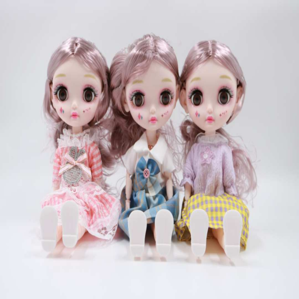 blythe doll